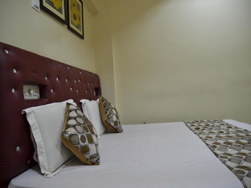 Oyo 3019 Hotel Lingaraj Bhubaneswar Exteriör bild