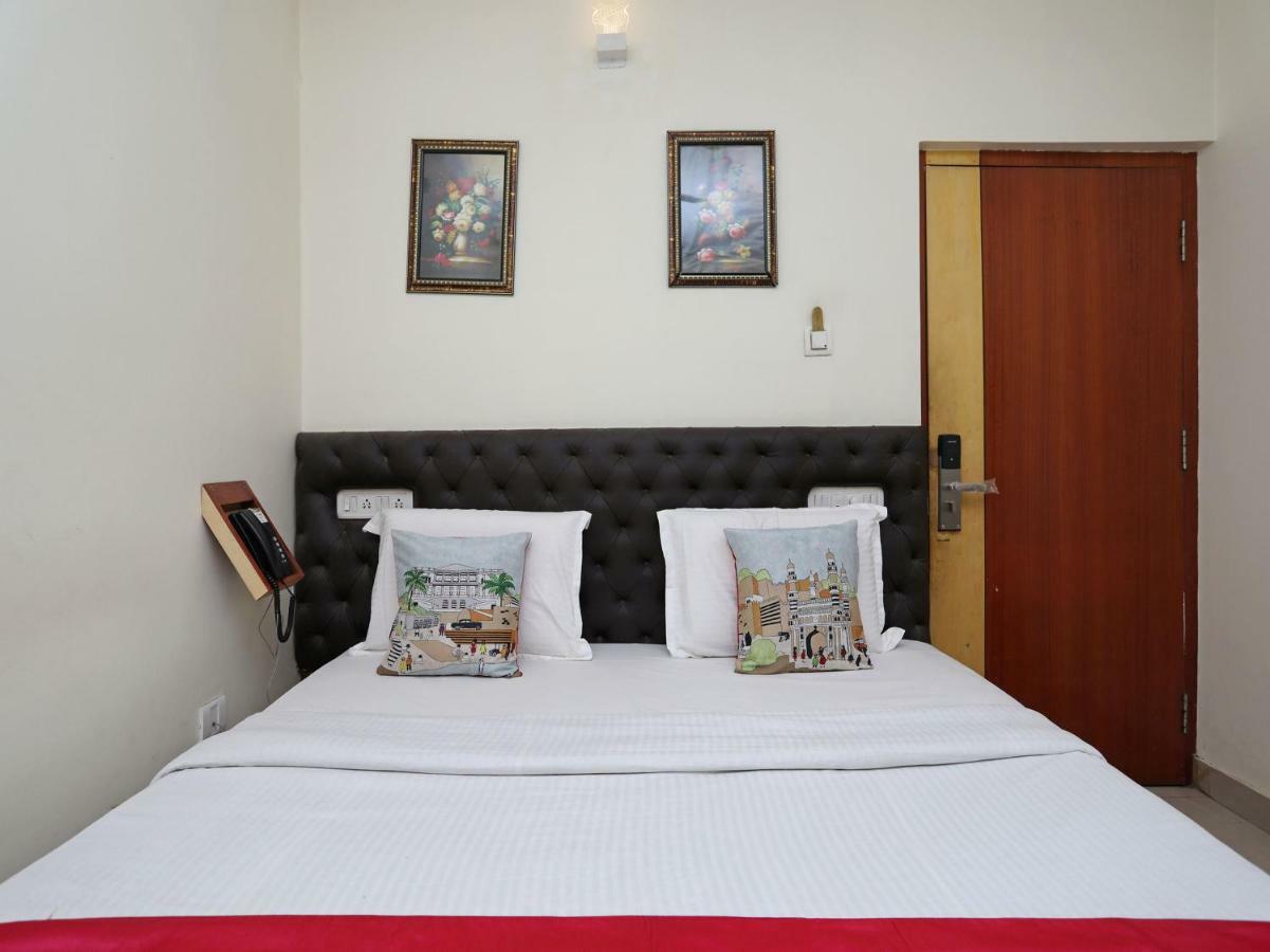 Oyo 3019 Hotel Lingaraj Bhubaneswar Exteriör bild