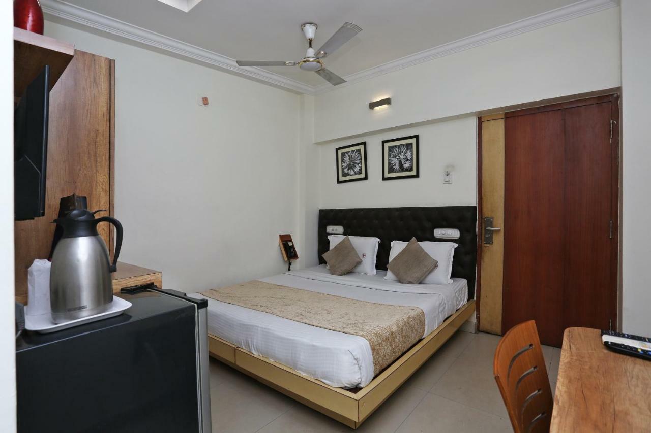 Oyo 3019 Hotel Lingaraj Bhubaneswar Exteriör bild
